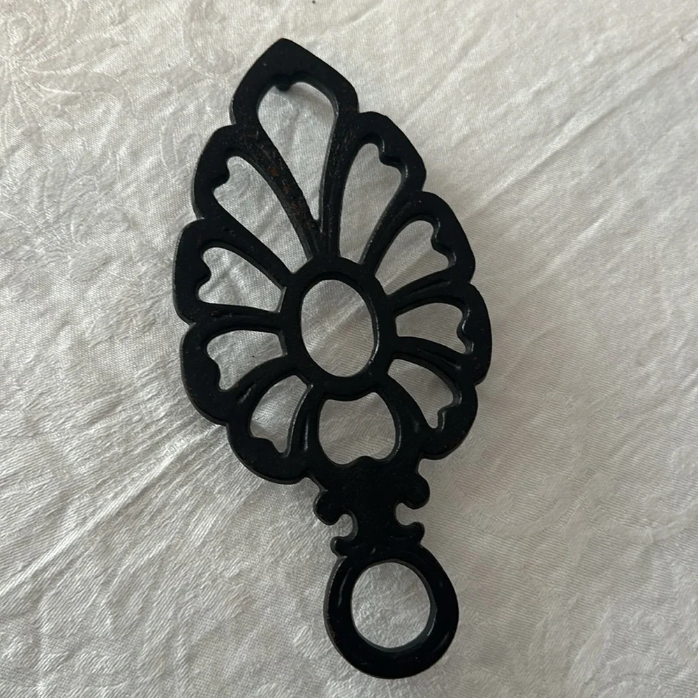 N/A black cast